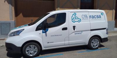Vinaròs incorpora un vehículo 0% emisiones al servicio de abastecimiento de agua potable